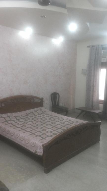 Heritage Inn Ghaziabad Quarto foto